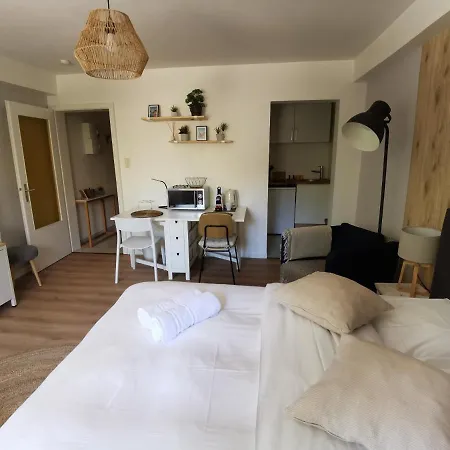 Marnesia - Avec Vue Sur Les Quais Apartment *